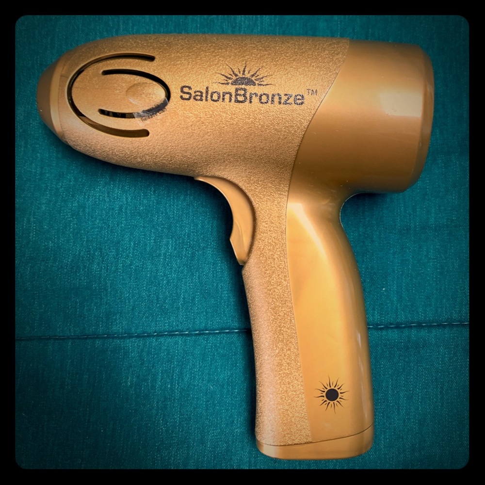 SalonBronze Airbrush Tanning System